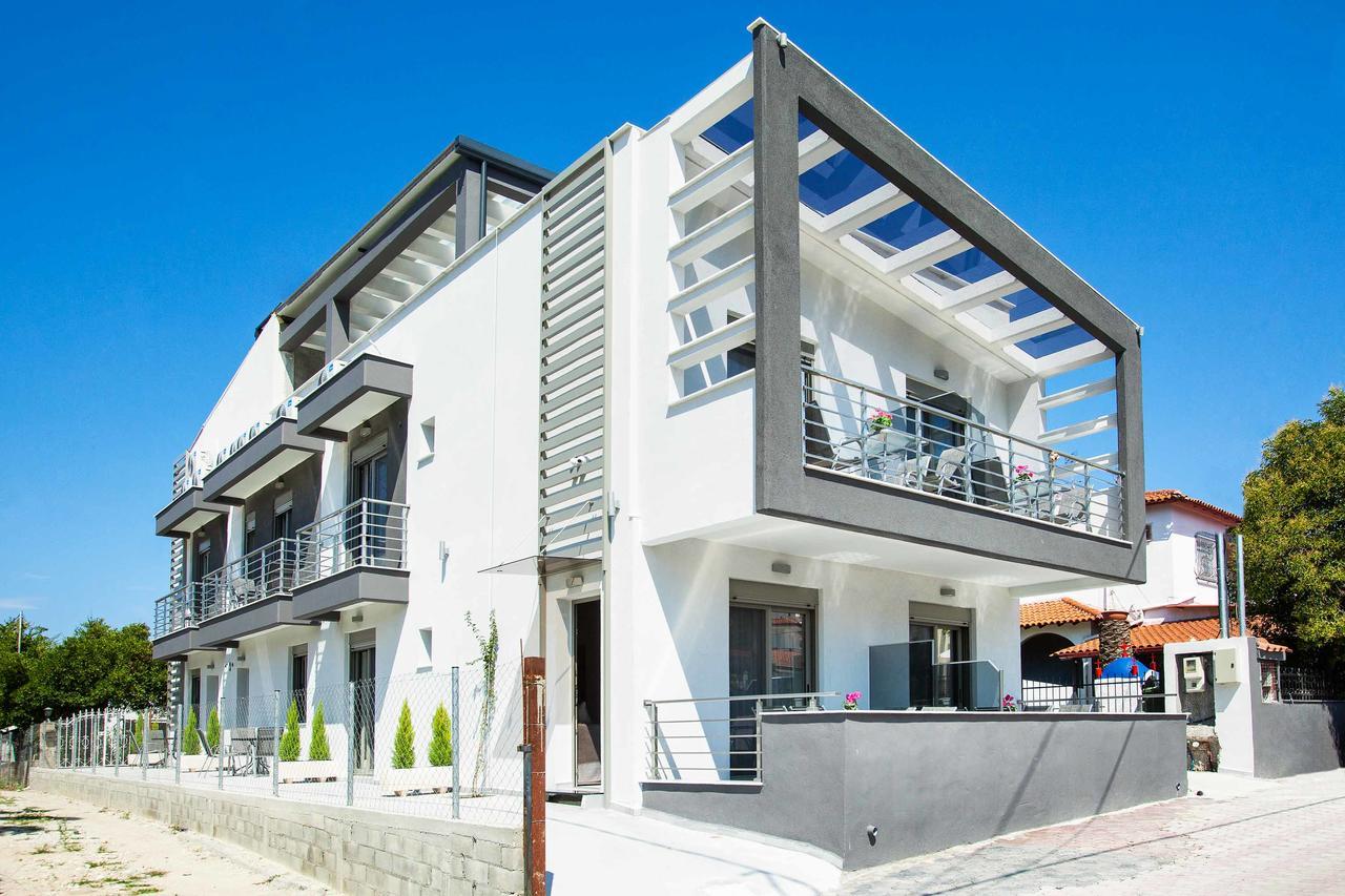 Nymphes Deluxe Accommodation Pefkochori Bagian luar foto